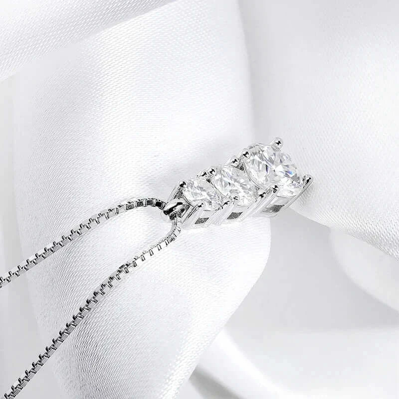 1.8CT Moissanite Pendant Necklace for Women & Men – 3-Stone Sparkling Diamond Jewelry
