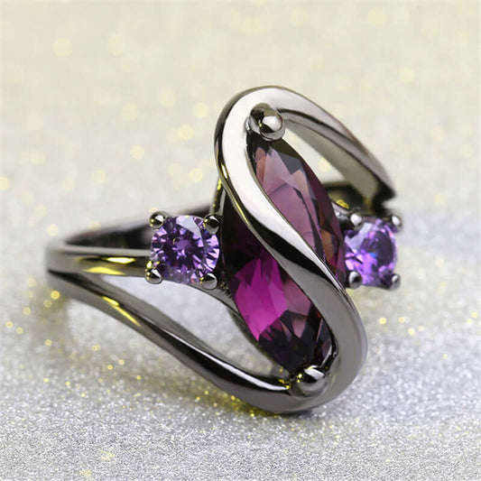 Sapphire Horse Eye Ring Female Black Gold Electroplated
